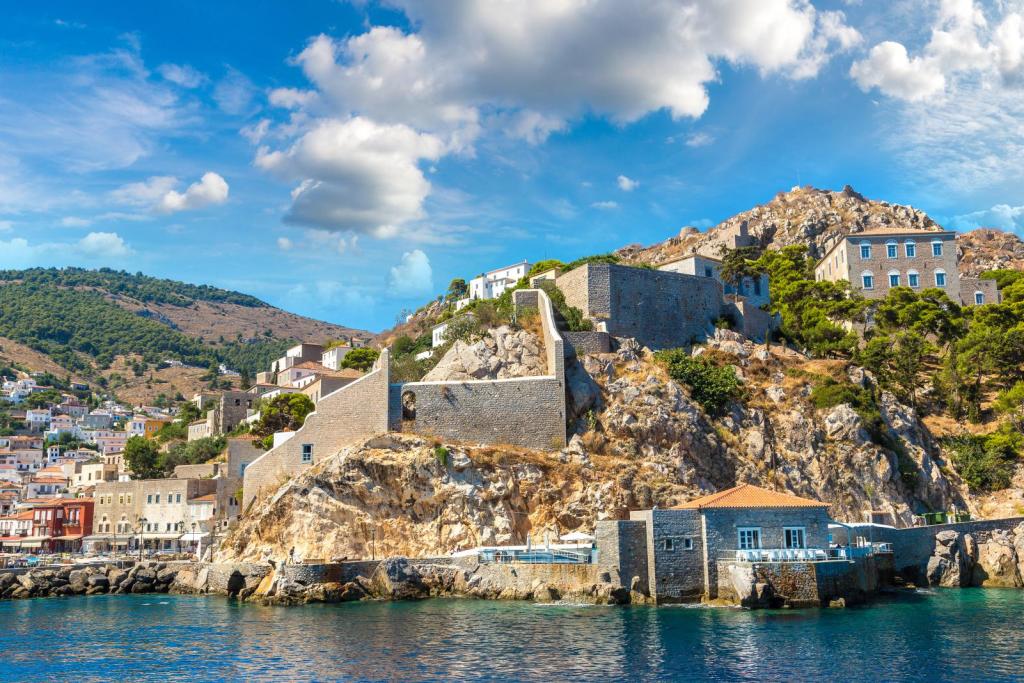 20+ Around Athens Day Trips Packages
