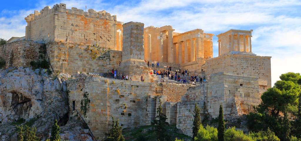 Amazing Free Walking Tour In Athens Package