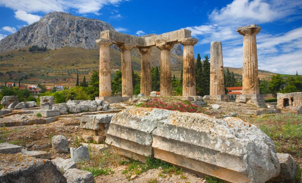 Amazing Day Tours From Athens To Corinth Package