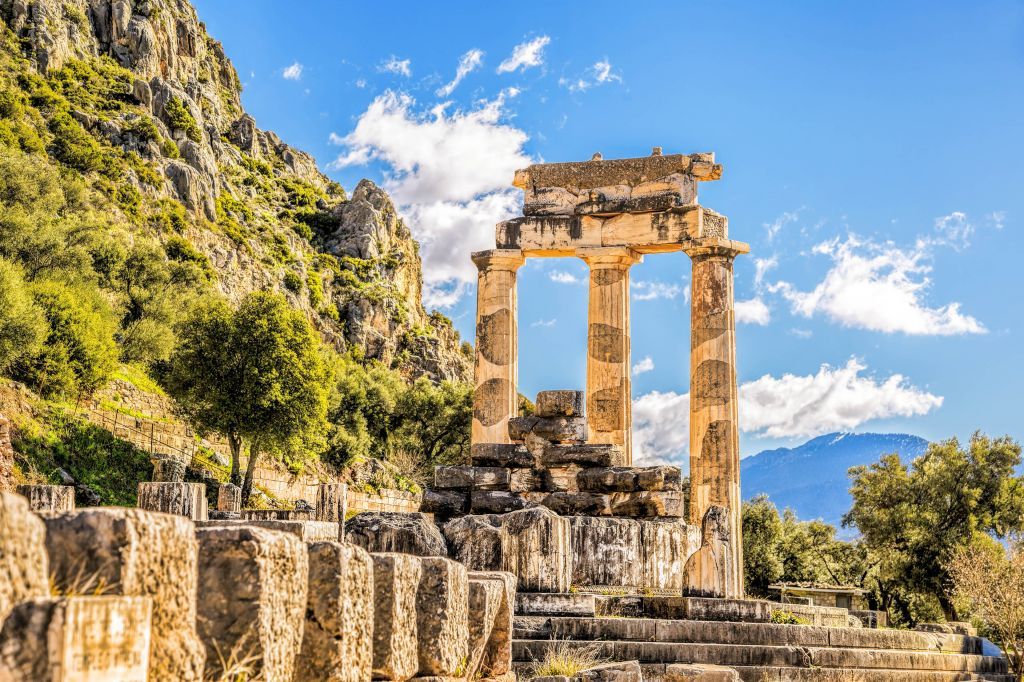 Amazing Tours To Delphi From Athens Package