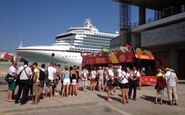 Amazing Hop On Hop Off Bus In Athens&nbsp;Package