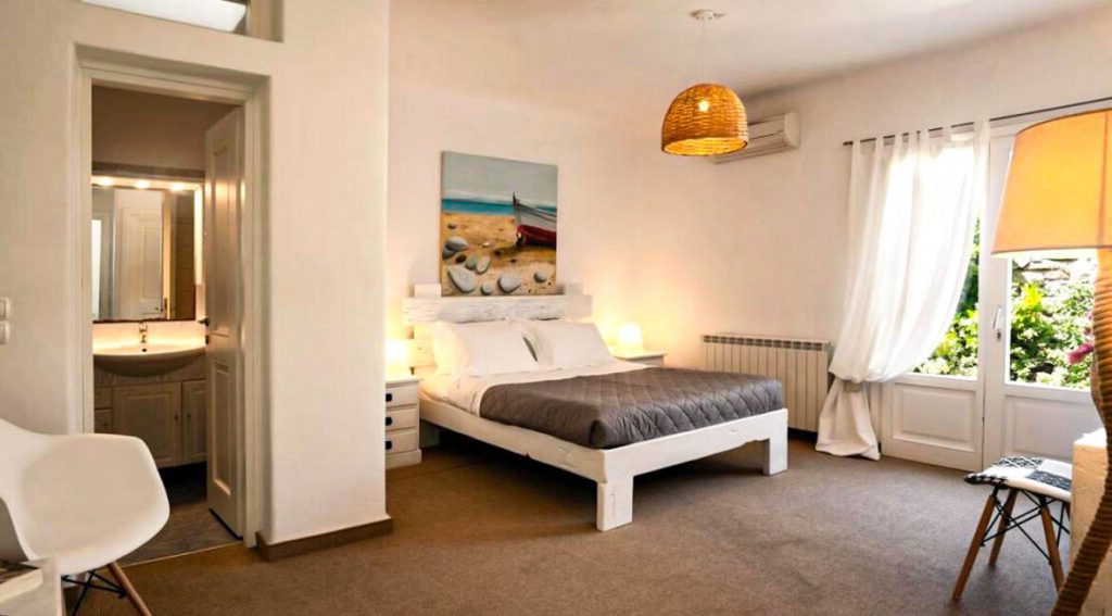 21+ Bed In Athens Mykonos 8