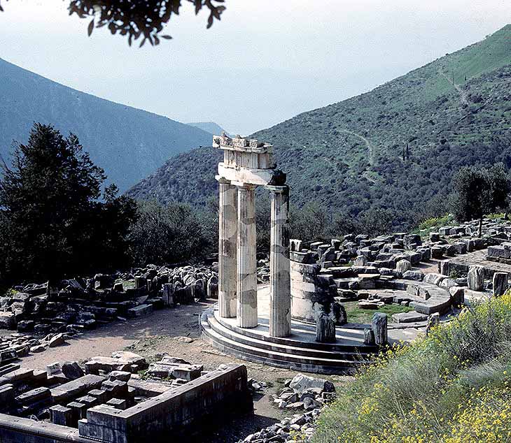 Trip From Athens To Delphi